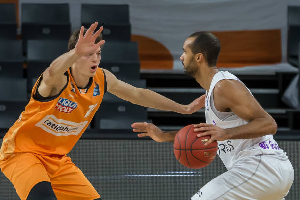 花上数小时 花上数小时