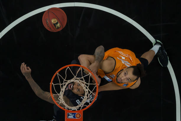 上保持一致 上保持一致